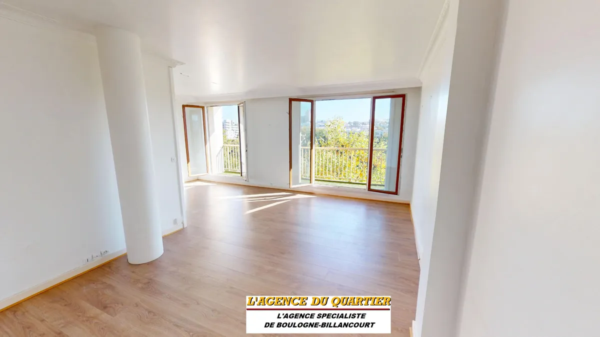 Quai Stalingrad 3/4 pièces 82 m² très lumineux balcon vue Seine, photo 1