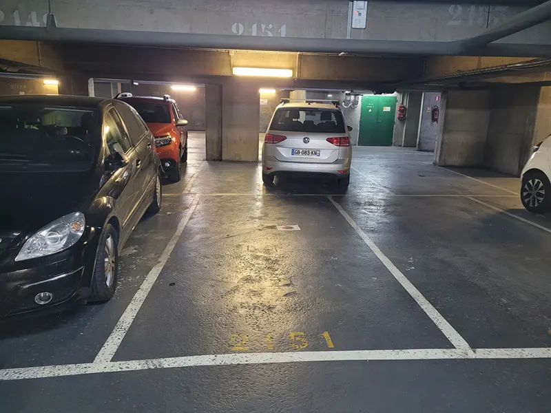 Parking Résidence Ile de France, photo 1