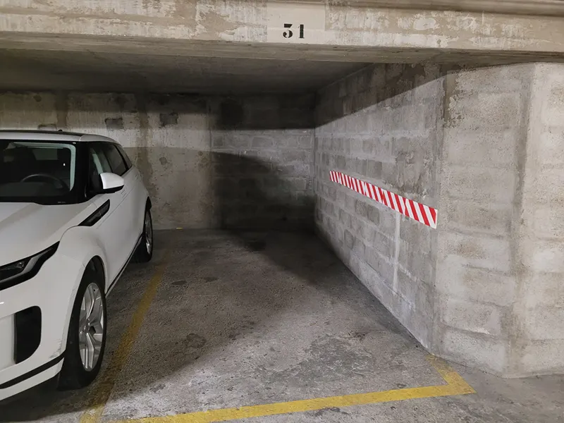 Parking 6 10 rue des Quatre Cheminées Boulogne-Billancourt, photo 1