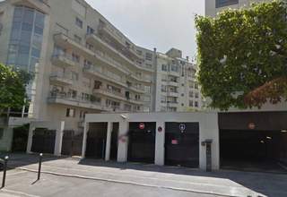Parking / box, 160 avenue Emile Zola