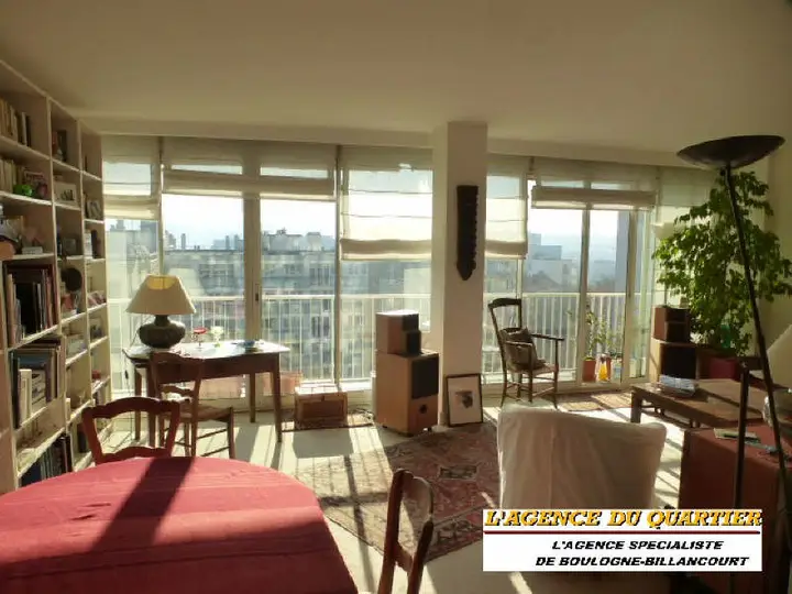 Appartement 4 pièces, 5 avenue Pierre Grenier, vendu par L'Agence du Quartier