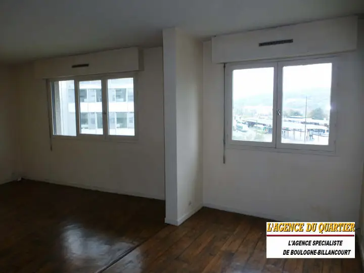 Appartement 2 pièces, cours Aquitaine, vendu par L'Agence du Quartier