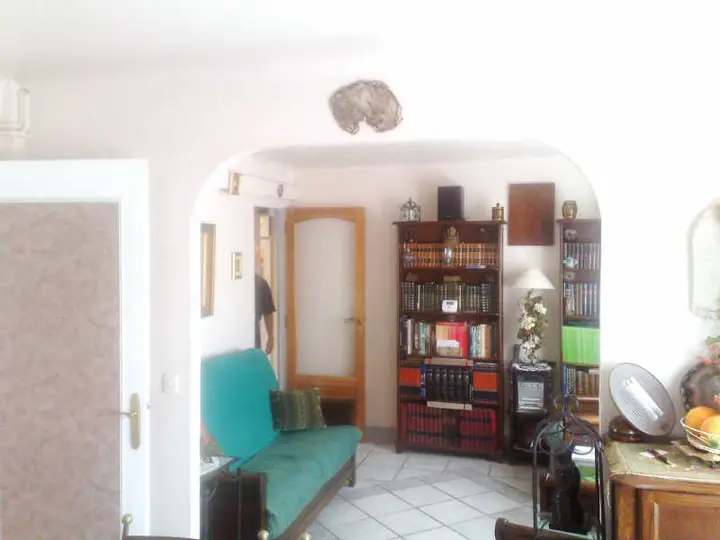 Appartement 4 pièces, 33 rue des Longs Prés, vendu par L'Agence du Quartier