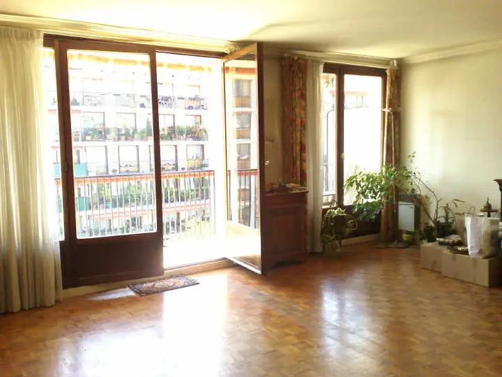 Appartement 3 pièces, 81 route de la Reine, vendu par L'Agence du Quartier