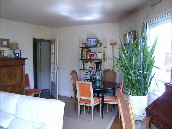 Appartement 3 pièces, 41 rue Yves Kermen, vendu par L'Agence du Quartier
