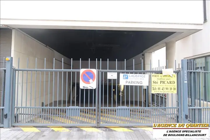Parking / box, 22 cours de l'Ile Seguin, vendu par L'Agence du Quartier