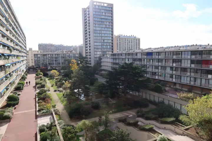 Appartement 3 pièces, 23 rue des Longs Prés, vendu par L'Agence du Quartier