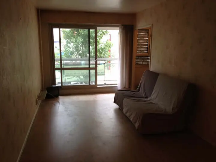 Studio, 93 boulevard de la République, vendu par L'Agence du Quartier