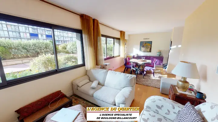Appartement 3 pièces, 3 place Corneille, vendu par L'Agence du Quartier