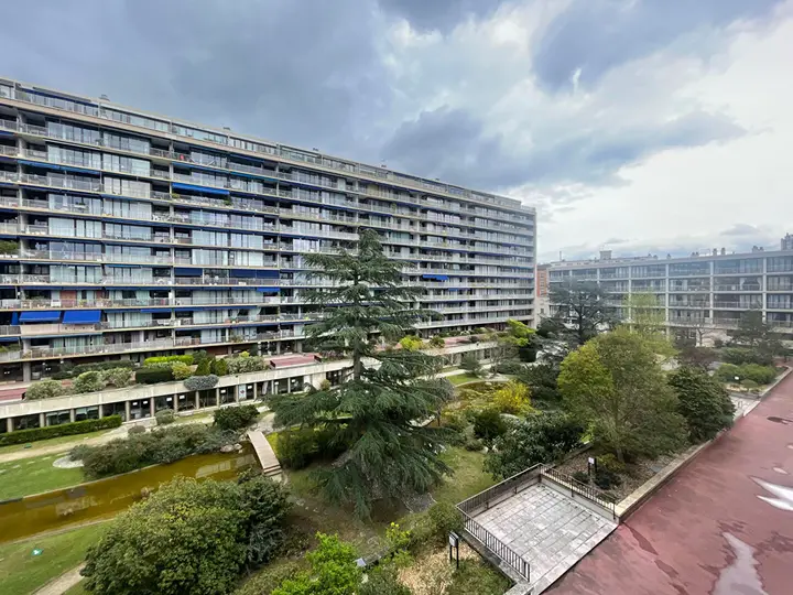 Studio, 27 rue des Longs Prés, vendu par L'Agence du Quartier