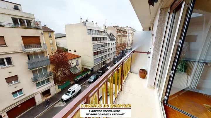 Appartement 4 pièces, 55 rue Barthélémy Danjou, vendu par L'Agence du Quartier