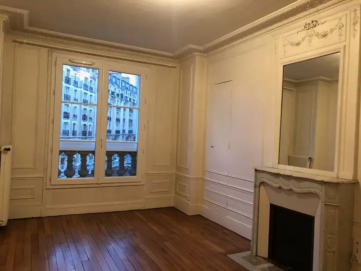 Appartement 2 pièces, rue Desnouettes, loué par L'Agence du Quartier