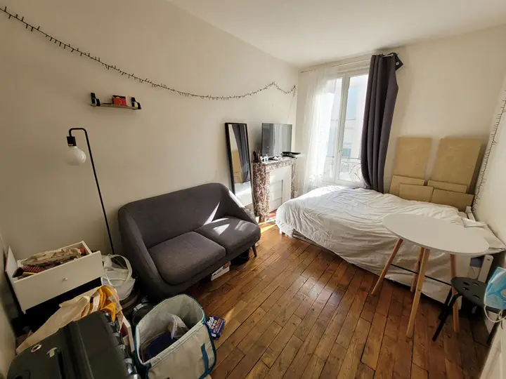 Studio, 9 rue Heyrault, vendu par L'Agence du Quartier