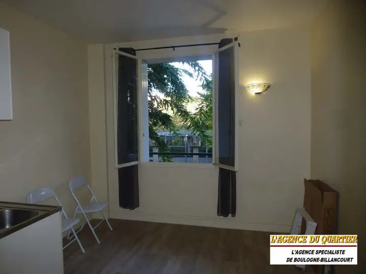 Appartement, 4, avenue du Stade Pierre de Coubertin, vendu par L'Agence du Quartier