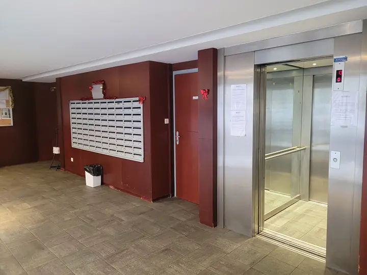 Parking / box, 25 rue Auguste Perret, vendu par L'Agence du Quartier
