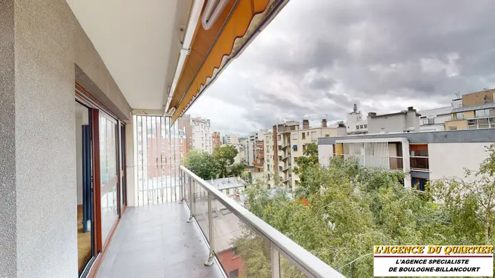 Appartement 3 pièces, 29 rue de la Belle Feuille