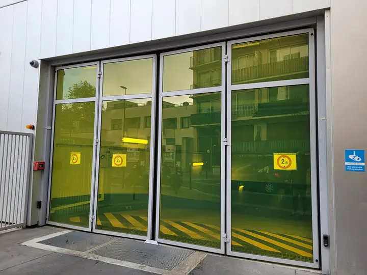 Parking / box, 84 rue du Point du Jour
