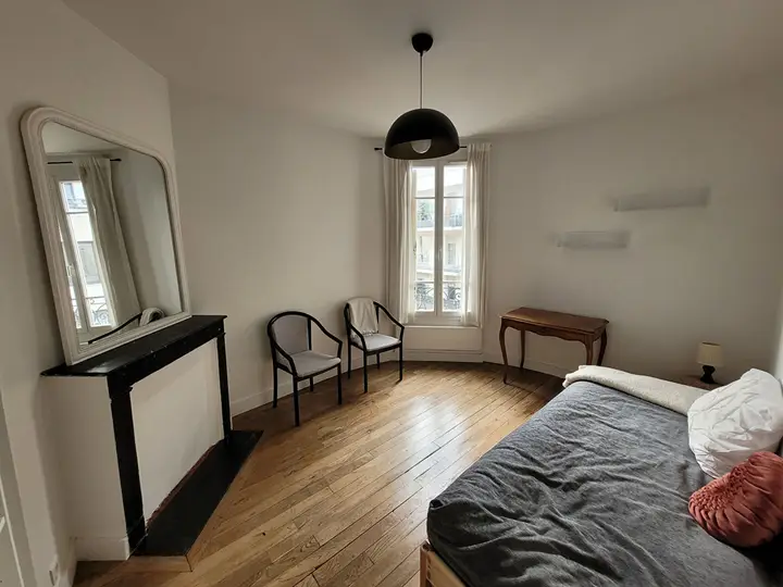 Appartement 2 pièces, 1 rue du Hameau Fleuri, vendu par L'Agence du Quartier
