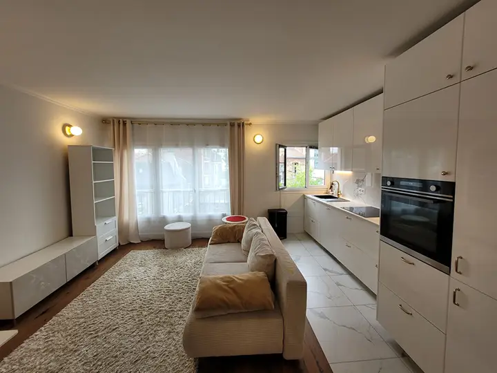 Appartement 2 pièces, 77 rue du Dôme, vendu par L'Agence du Quartier
